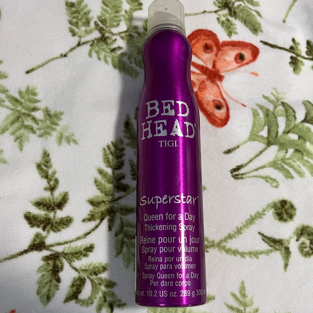 TIGI Bed Head Superstar Thickening Spray Queen for a day